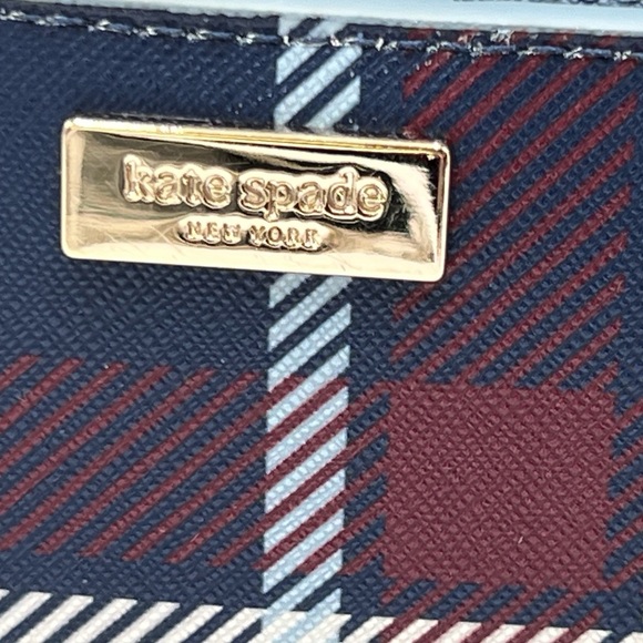 Kate Spade New York Laurel Way Travel Plaid Stacy wallet - Picture 4 of 4